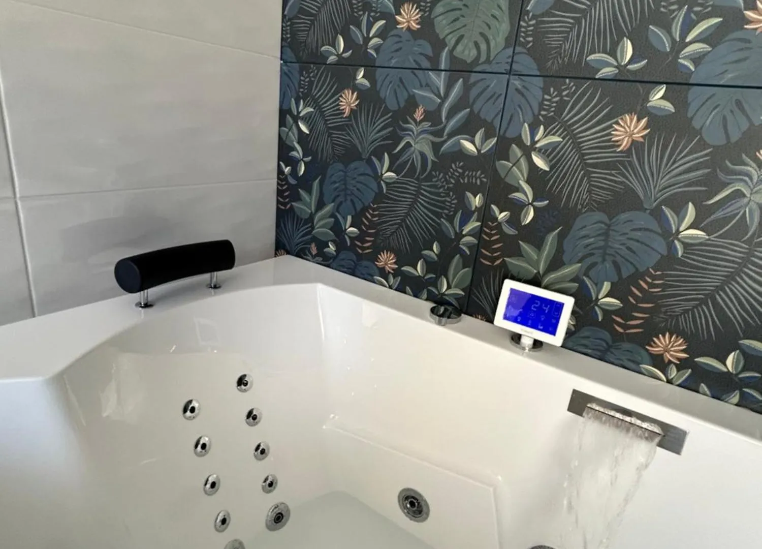 Appartement Escapade Bien Etre & Deconnexion Roumens Διαμέρισμα